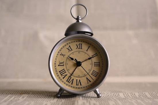The image of an alarm clock demonstrates our desire to know when Jesus will return. And though we don't know the timing, it'll be obvious when it happens, like the blaring of an alarm buzzer.